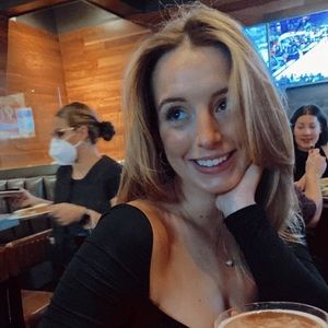 Meet your Posher, Nadia